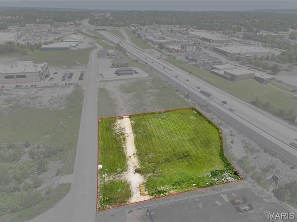 1321 Shapiro Drive , Festus, MO 63028