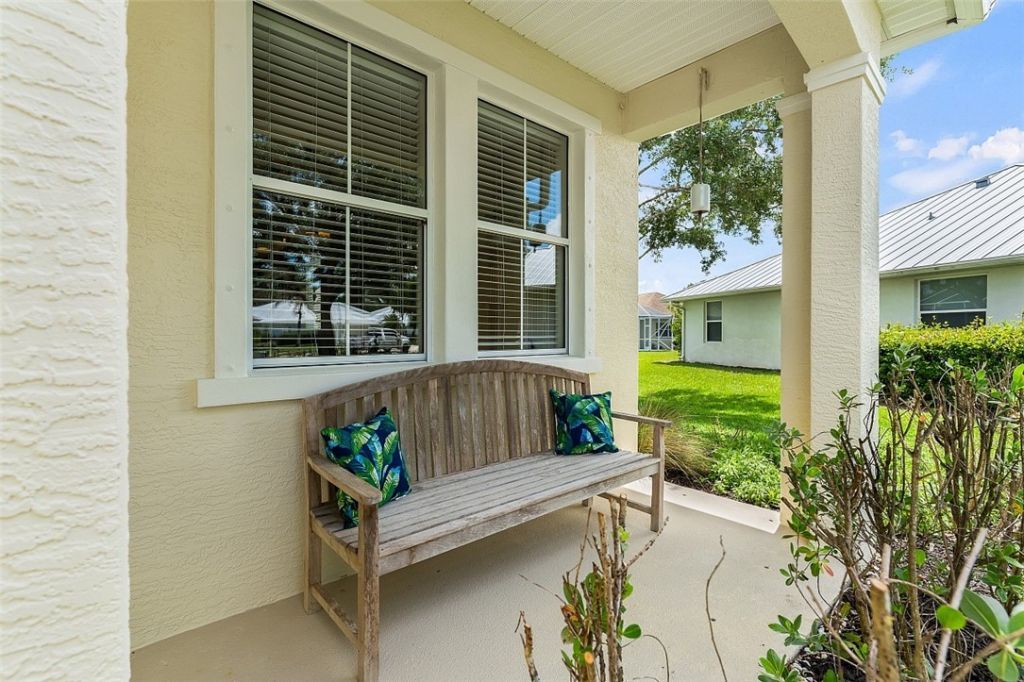 6455 36th Lane, Vero Beach, FL 32966 Photo