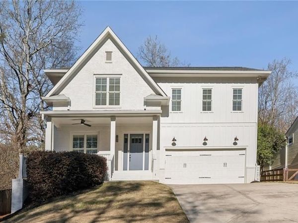 1062 Country Lane NE, Atlanta, GA 30324