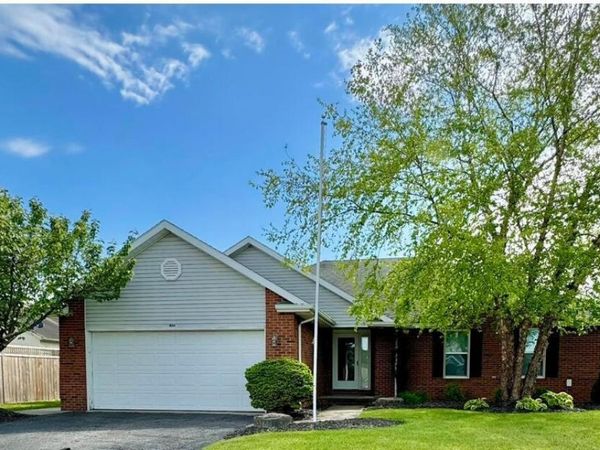 804 Hunters Creek Drive , Findlay, OH 45840