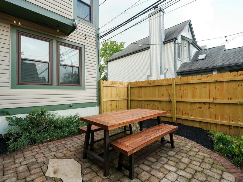 344 W 4th Avenue, Columbus, OH 43201 Photo 28