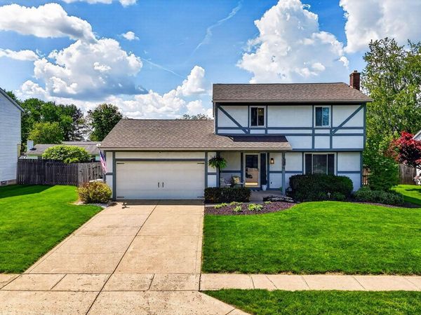 290 Old Coach Place , Canal Winchester, OH 43110