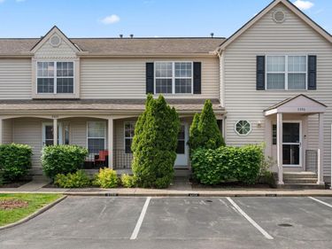 5398 Coral Berry Drive , Unit 70D, Columbus, OH 43235