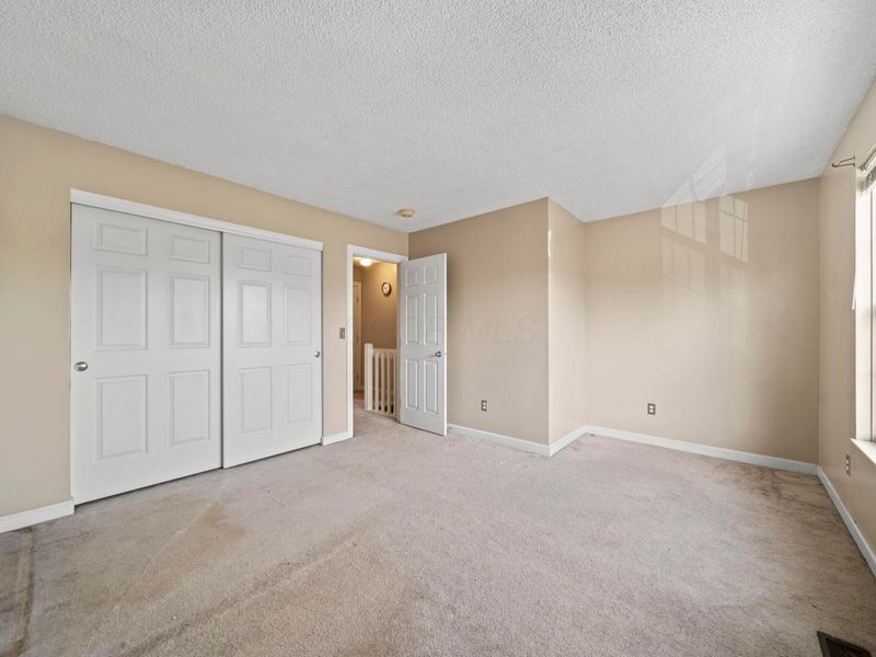 5398 Coral Berry Drive , Unit 70D, Columbus, OH 43235 Photo 23