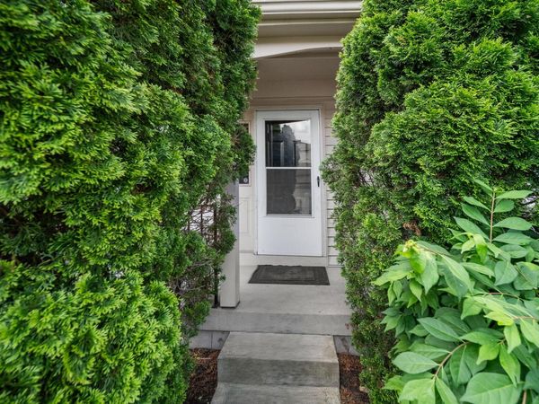 5398 Coral Berry Drive , Unit 70D, Columbus, OH 43235