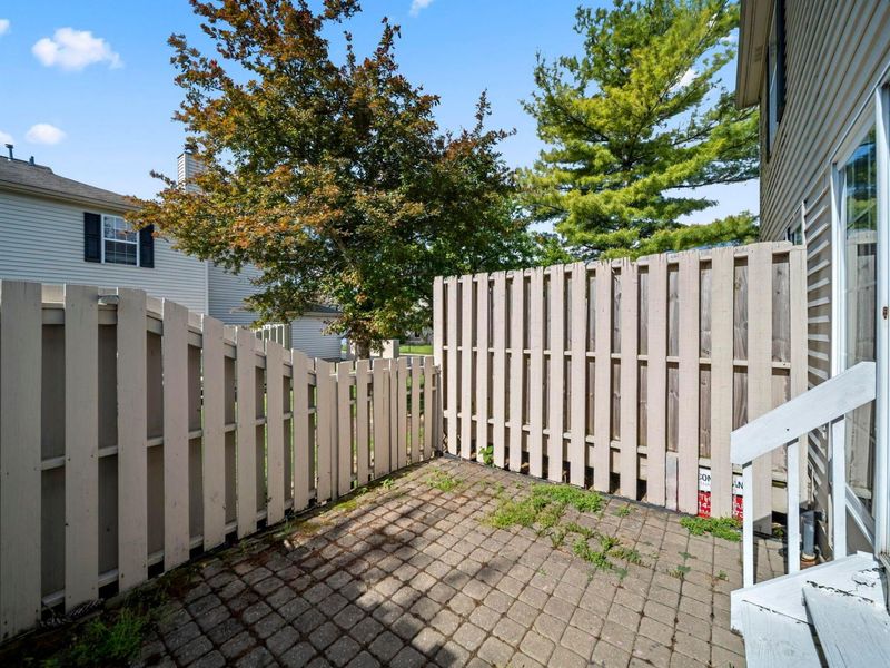5398 Coral Berry Drive , Unit 70D, Columbus, OH 43235 Photo 33