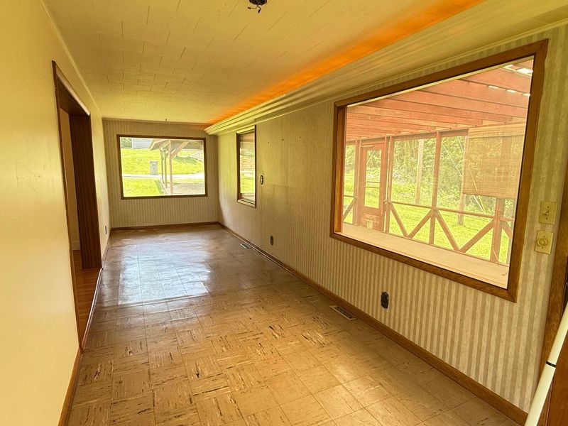 103 Park, New Lexington, OH 43764 Photo 5