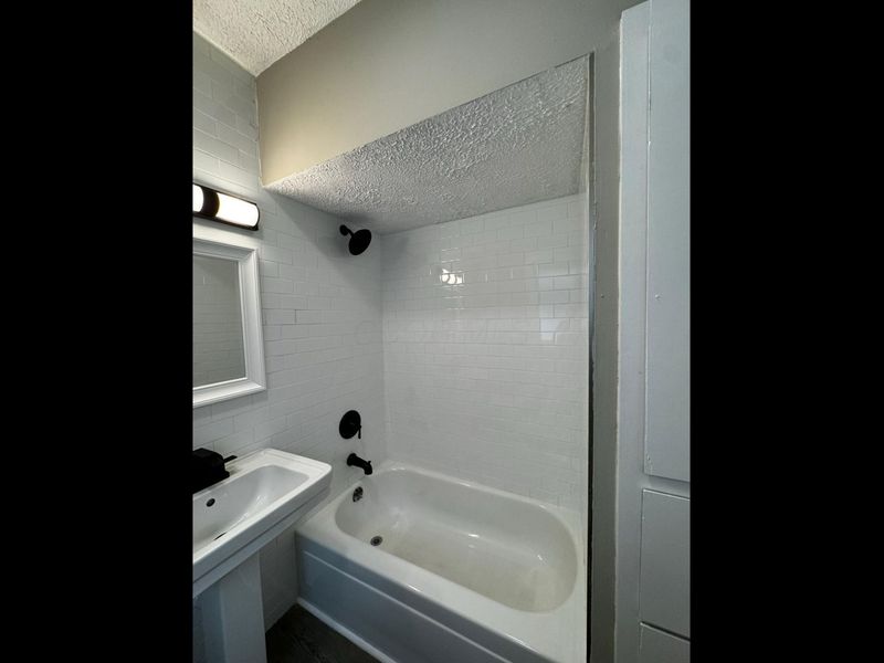 329 S Richardson Avenue , Columbus, OH 43204 Photo 17