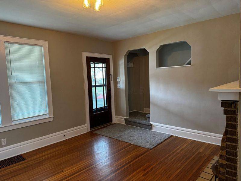 329 S Richardson Avenue , Columbus, OH 43204 Photo 3