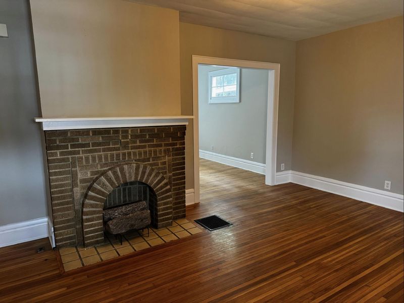 329 S Richardson Avenue , Columbus, OH 43204 Photo 8
