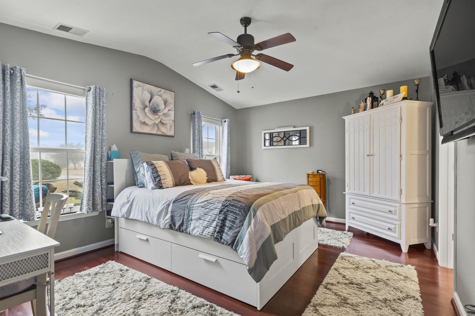 300 Conchal Ct.  Photo 15