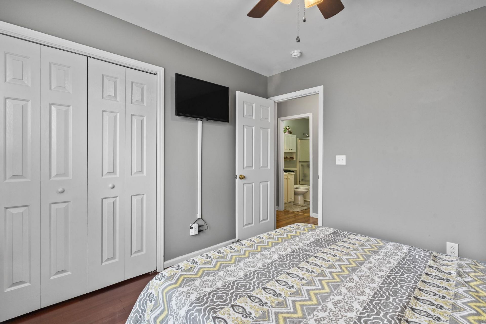 300 Conchal Ct.  Photo 20