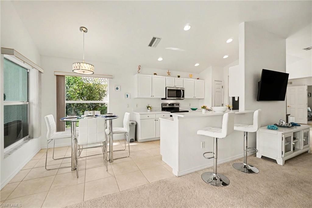 10021 Colonial Country Club Blvd, Fort Myers, FL 33913 Photo