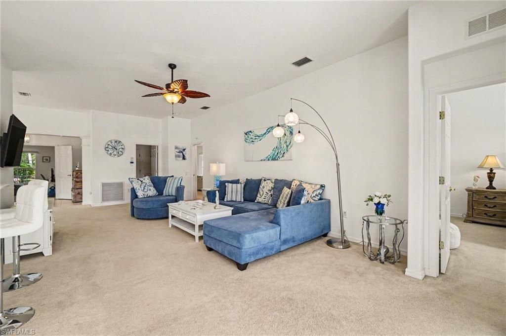 10021 Colonial Country Club Blvd, Fort Myers, FL 33913 Photo