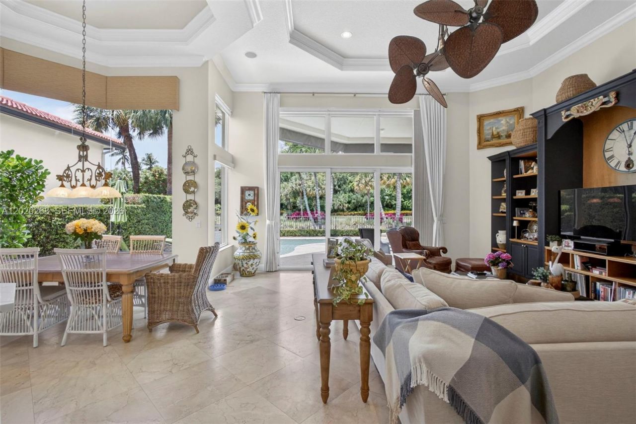 111 Abondance Dr , Palm Beach Gardens, FL 33410 Photo