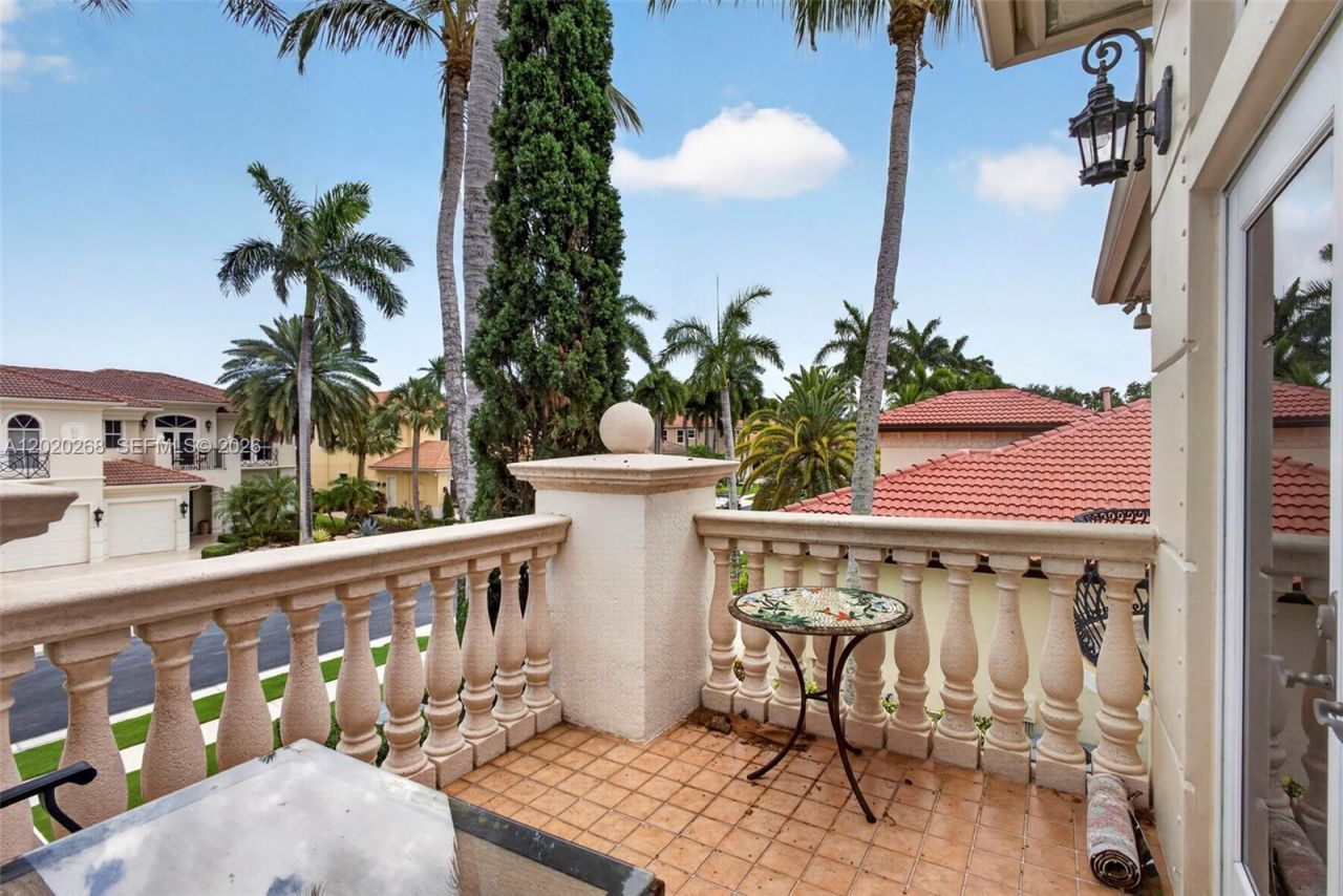 111 Abondance Dr , Palm Beach Gardens, FL 33410 Photo