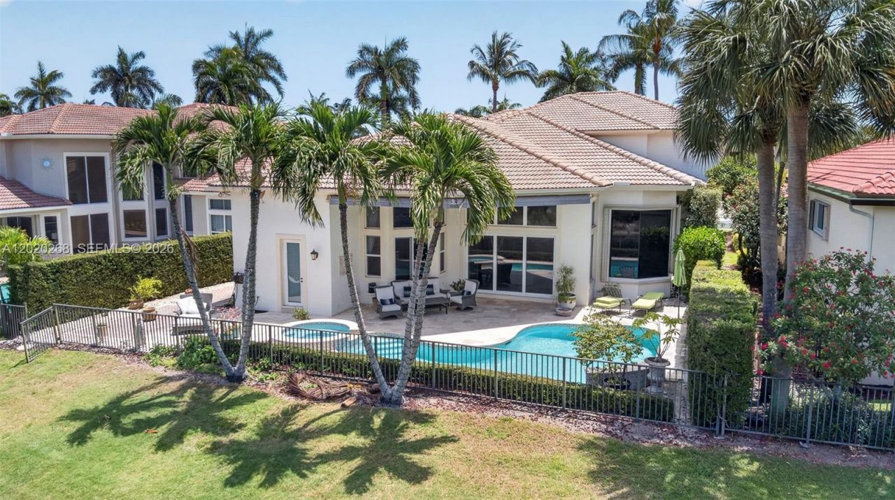 111 Abondance Dr , Palm Beach Gardens, FL 33410 Photo