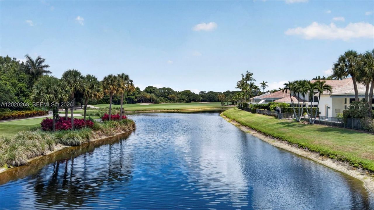 111 Abondance Dr , Palm Beach Gardens, FL 33410 Photo
