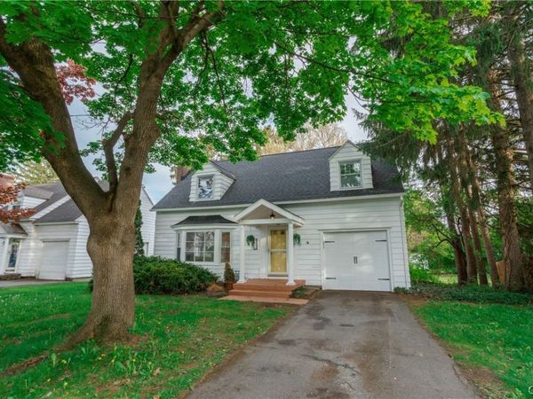 616 Mertens Avenue , Syracuse, NY 13203