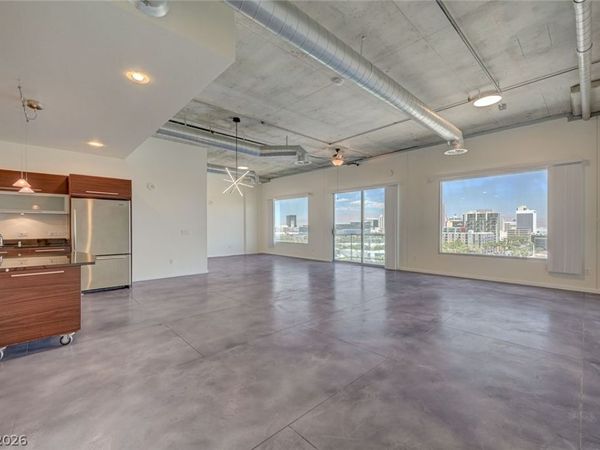 900 Las Vegas , Unit 816, Las Vegas, NV 89101