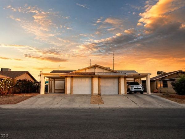 4711 Via Torino , Las Vegas, NV 89103