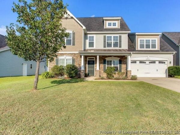 3541 Castlefield Lane, Fayetteville, NC 28306