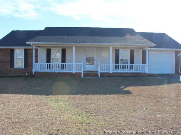 7805 Gallant Ridge Drive , Fayetteville, NC 28314