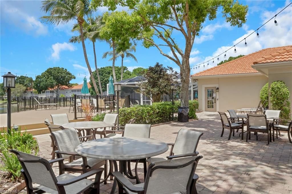 7648 Oleander Gate Dr, Unit H202, Naples, FL 34109 Photo