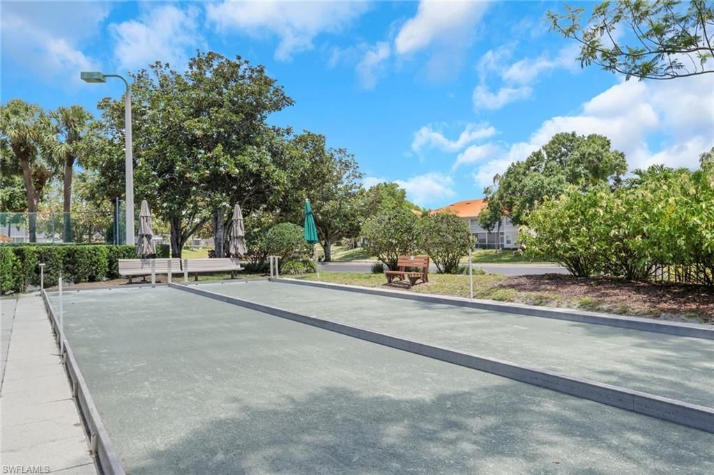 7648 Oleander Gate Dr, Unit H202, Naples, FL 34109 Photo