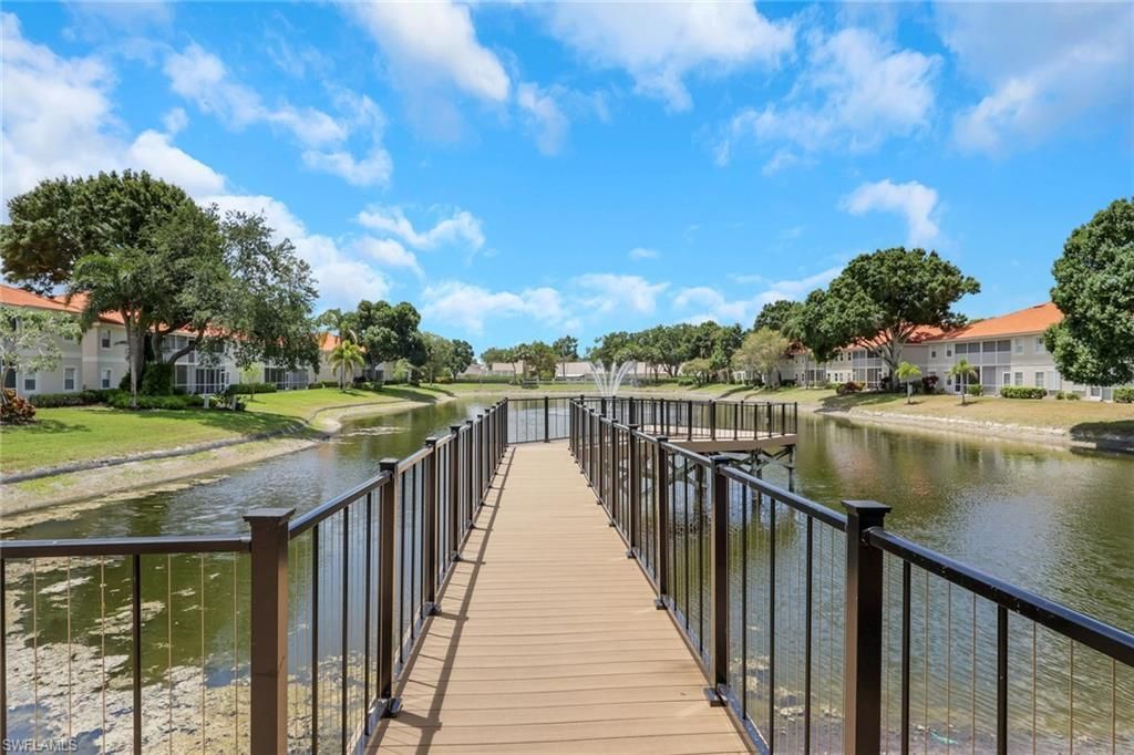 7648 Oleander Gate Dr, Unit H202, Naples, FL 34109 Photo
