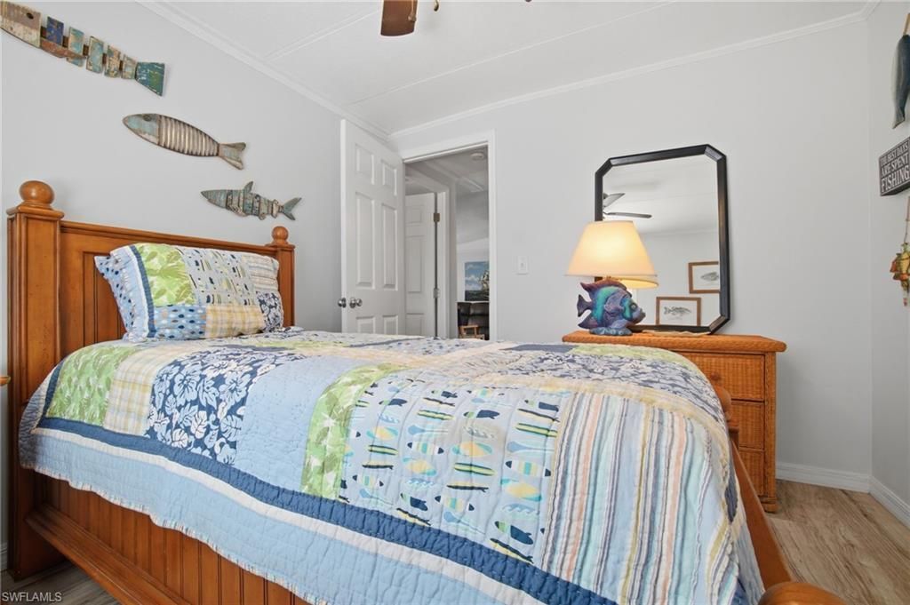 112 Cardinal Ct, Everglades City, FL 34141 Photo