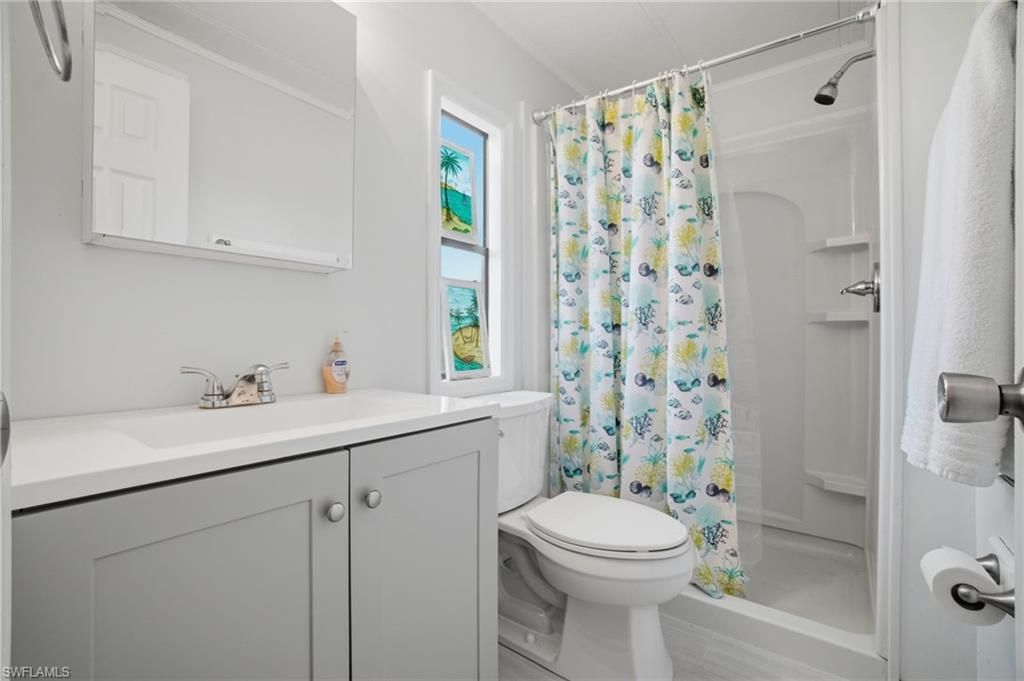 112 Cardinal Ct, Everglades City, FL 34141 Photo