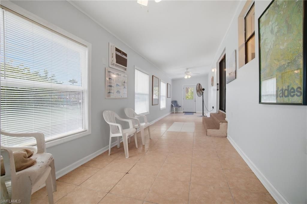 112 Cardinal Ct, Everglades City, FL 34141 Photo