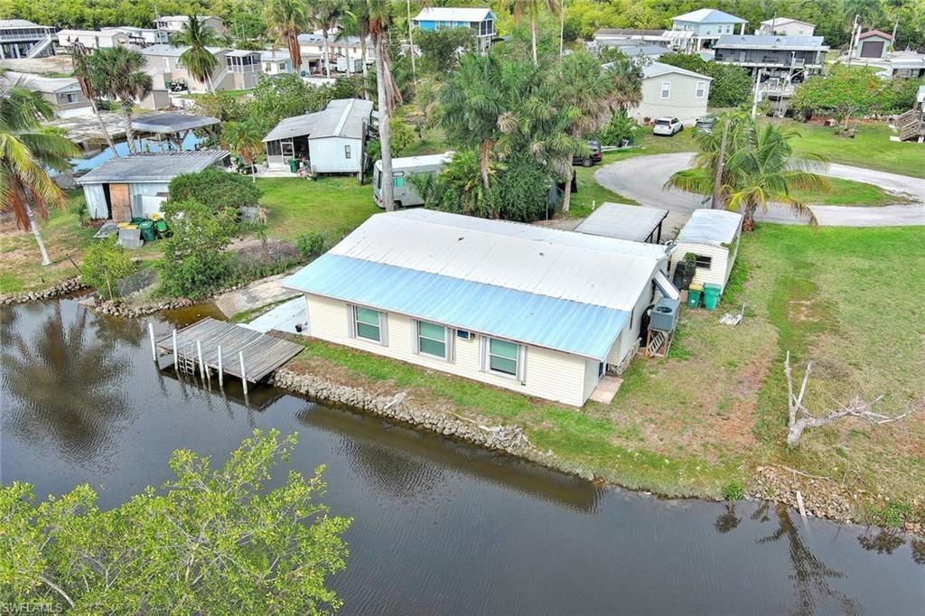 112 Cardinal Ct, Everglades City, FL 34141 Photo