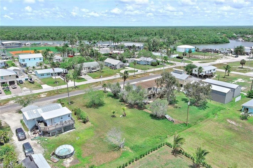 506 Copeland Ave N, Everglades City, FL 34139 Photo