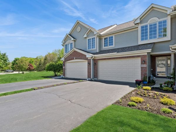 1213 W Lake Drive , Cary, IL 60013