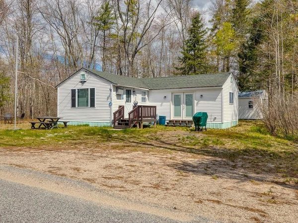 104 Bailey Road, Effingham, NH 03882