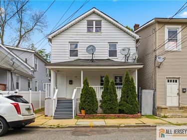 15 S Ward Street , New Brunswick, NJ 08901