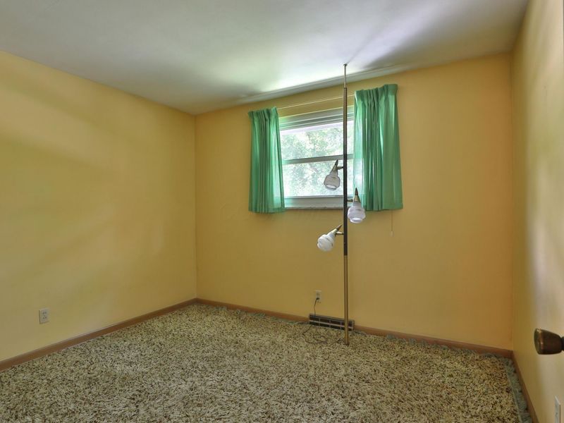 999 Brentford Drive, Columbus, OH 43220 Photo 19