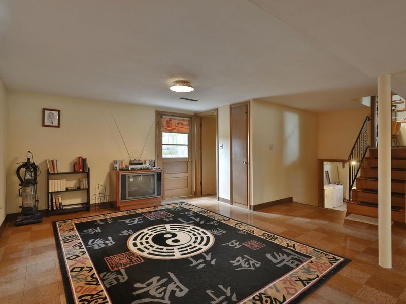 999 Brentford Drive, Columbus, OH 43220 Photo 28