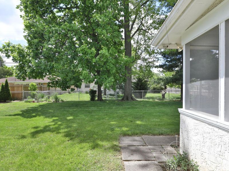 999 Brentford Drive, Columbus, OH 43220 Photo 39