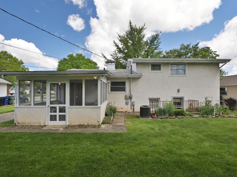 999 Brentford Drive, Columbus, OH 43220 Photo 42
