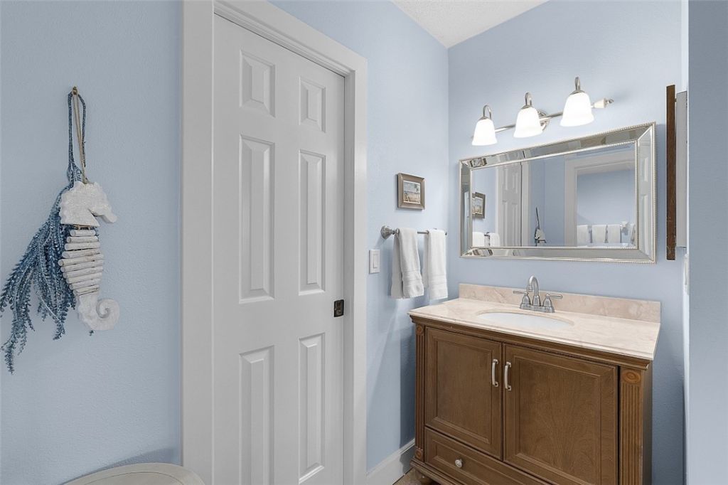 5151 Highway A1a, Unit 505, Vero Beach, FL 32963 Photo