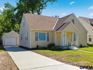 111 W Hudspith Street , Valley, NE 68064
