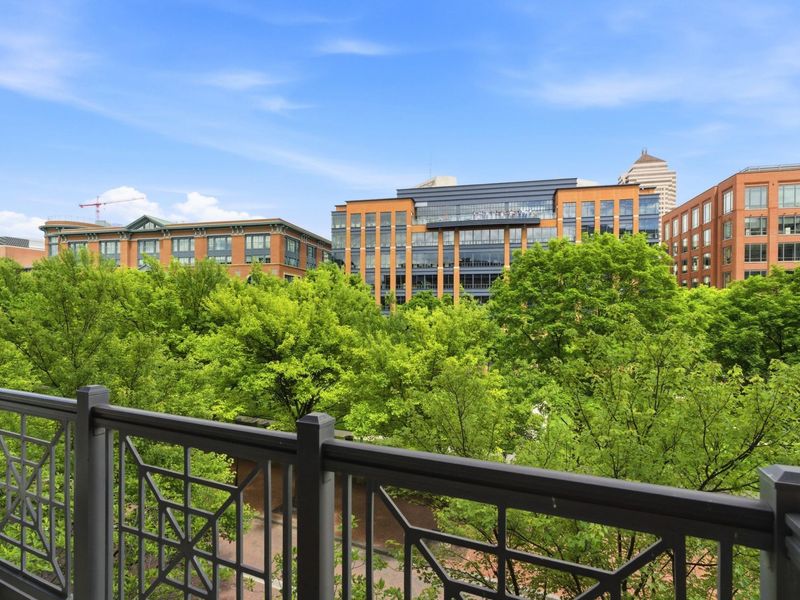 250 Daniel Burnham Square , Unit 305, Columbus, OH 43215 Photo 14