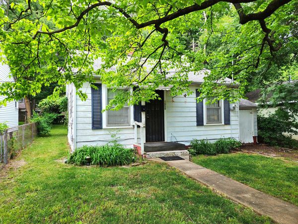 1655 E 8th Street N, Springfield, MO 65802