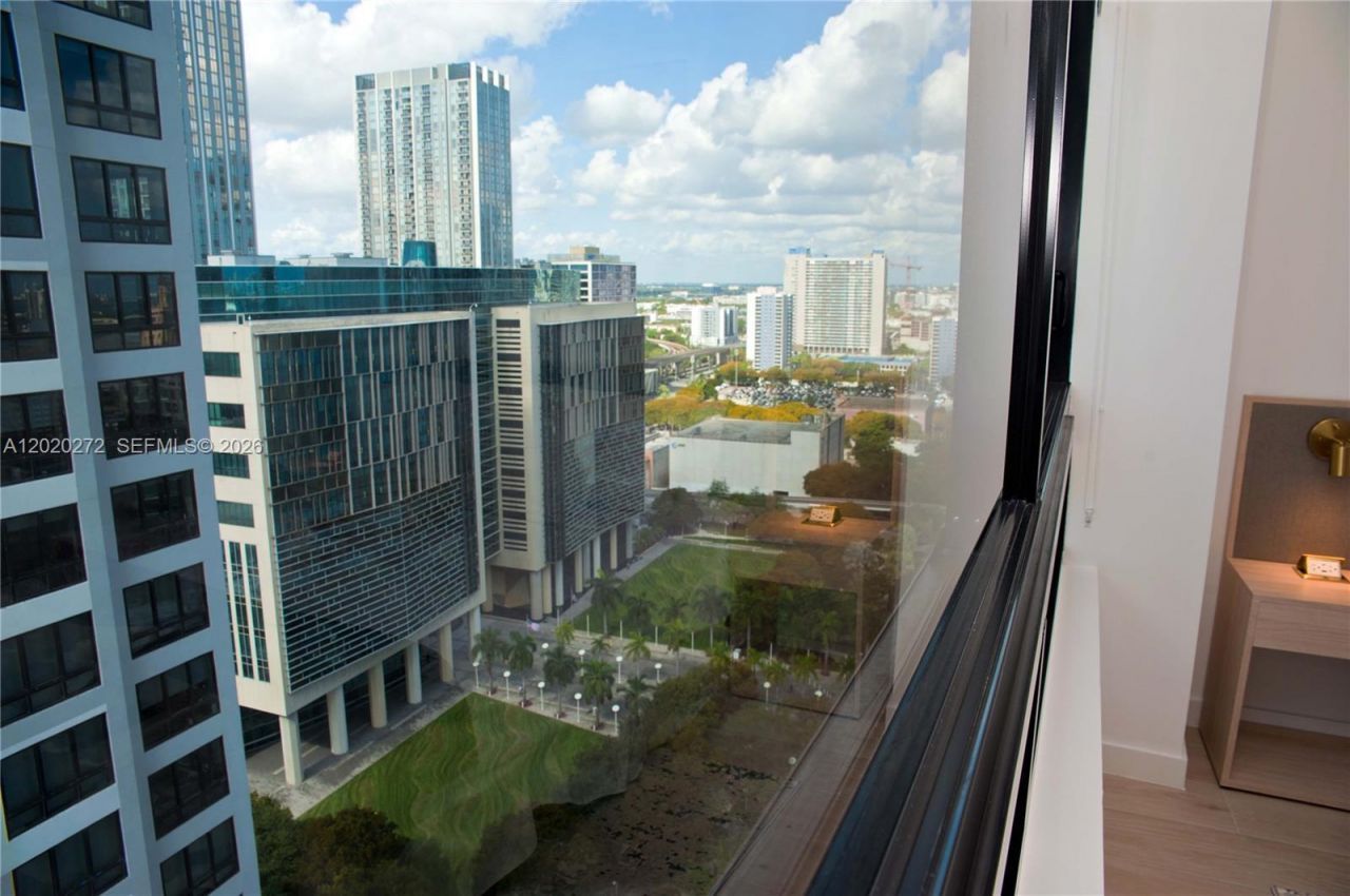 225 N Miami Ave, Unit 2308, Miami, FL 33128 Photo