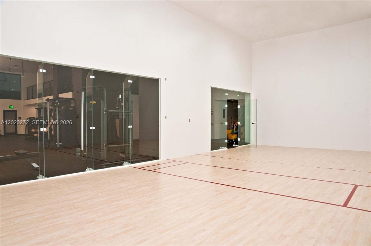 225 N Miami Ave, Unit 2308, Miami, FL 33128 Photo