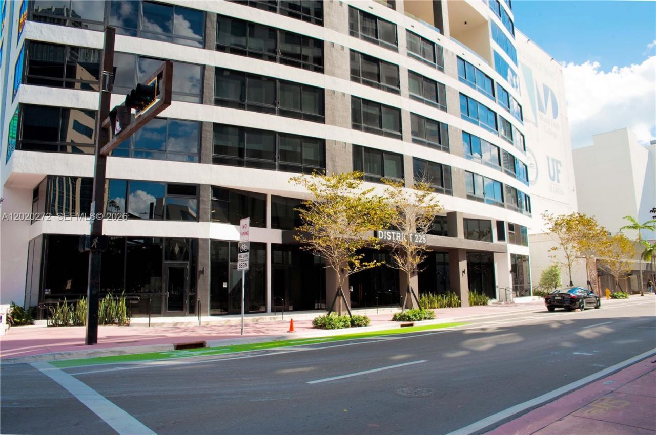 225 N Miami Ave, Unit 2308, Miami, FL 33128 Photo