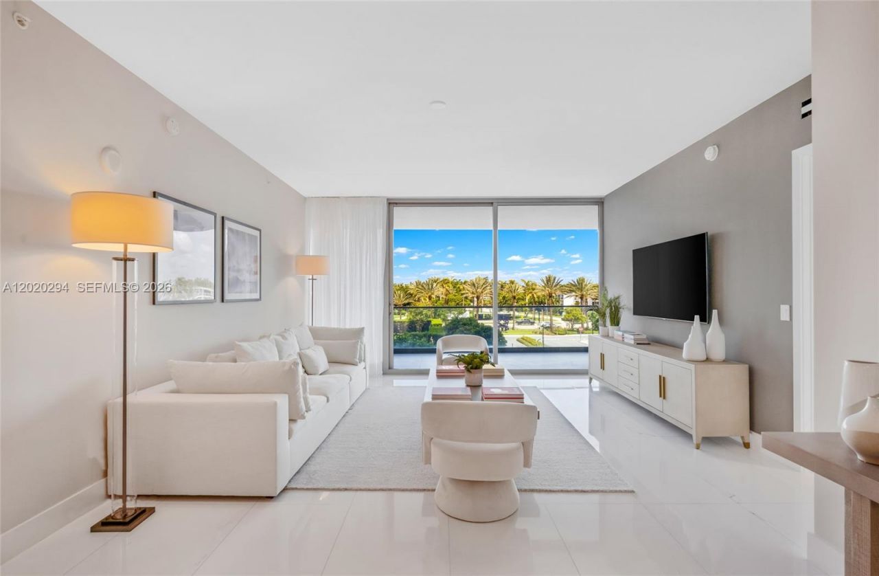 10201 Collins Ave, Unit 305, Bal Harbour, FL 33154 Photo